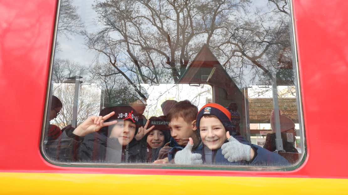 490233490_122130506402623999_7251519747722466401_n